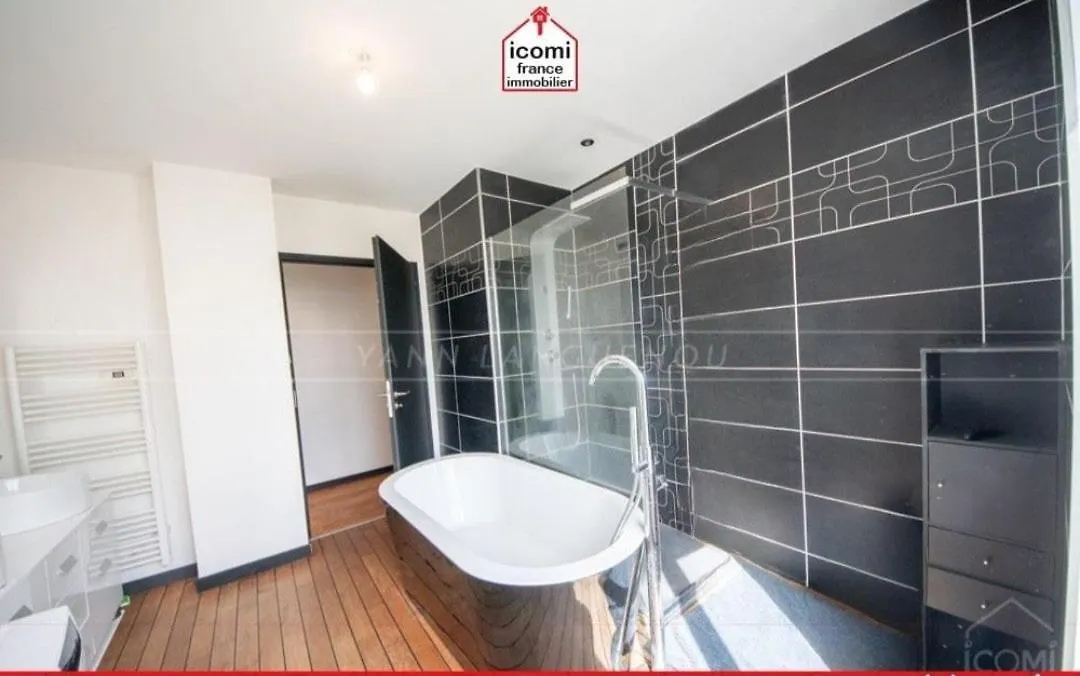 Spacious Apartment Brest Centre 0*,